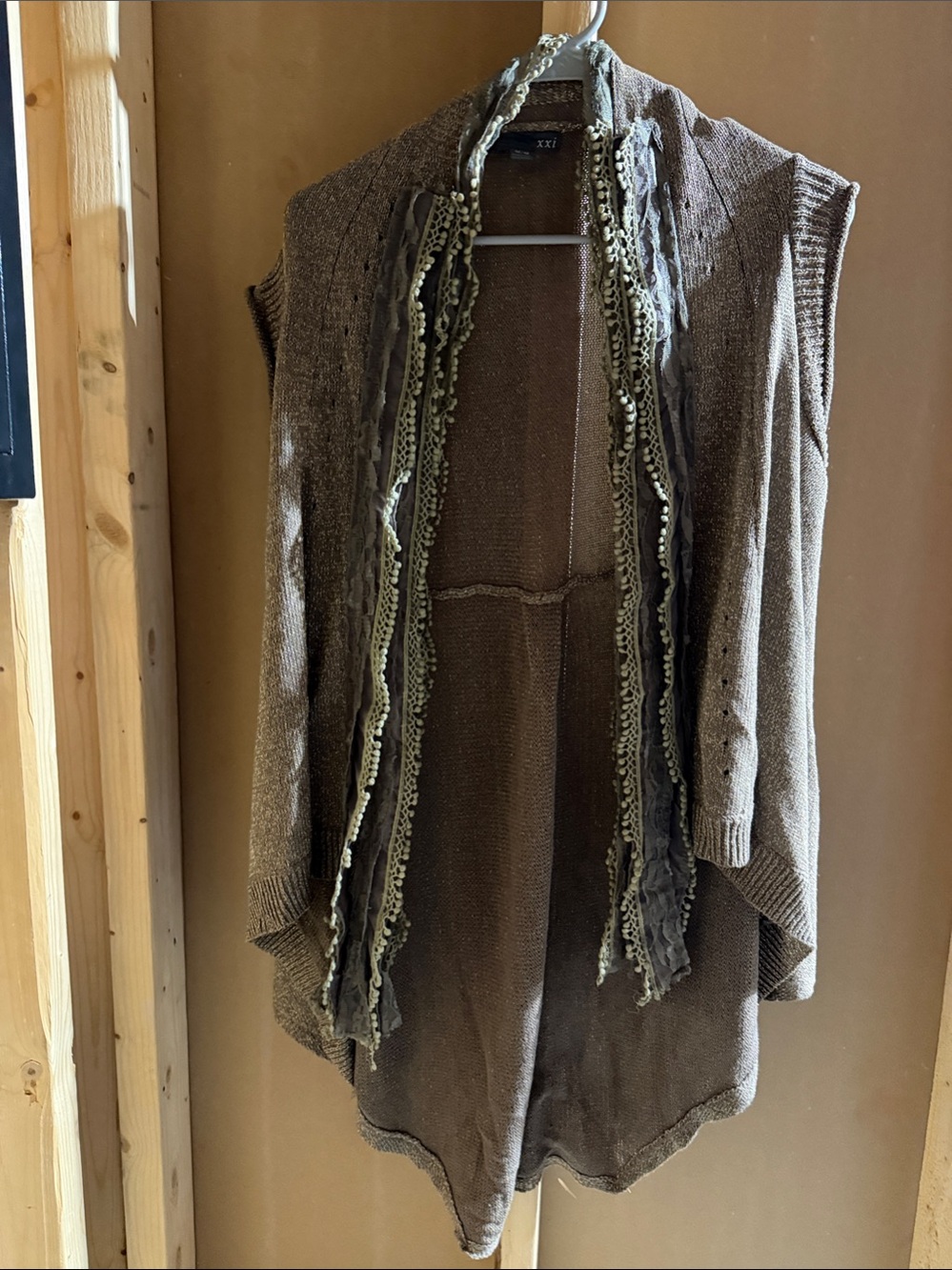 XXI Brown Open Front Knit Vest with Fringe Trim